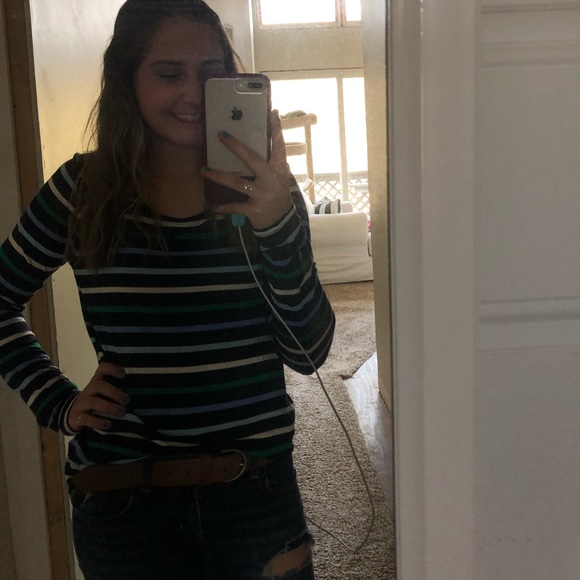 Luxe Gap Long-sleeve - Picture 3 of 3